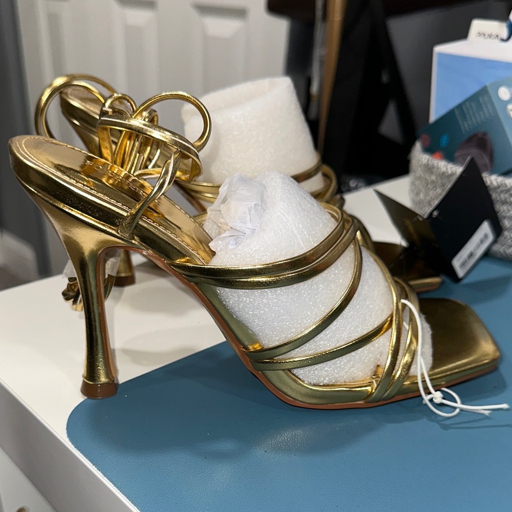 Forever 21 Metallic Gold Strappy Heels